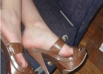 feet